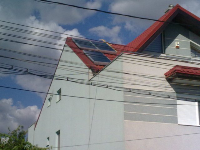 PANOURI SOLARE PLANE